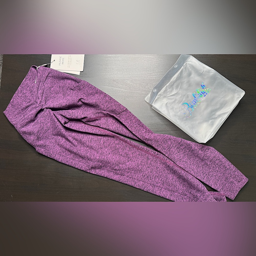 Bombshell V Leggings - Color Purple Passion - Size Xs